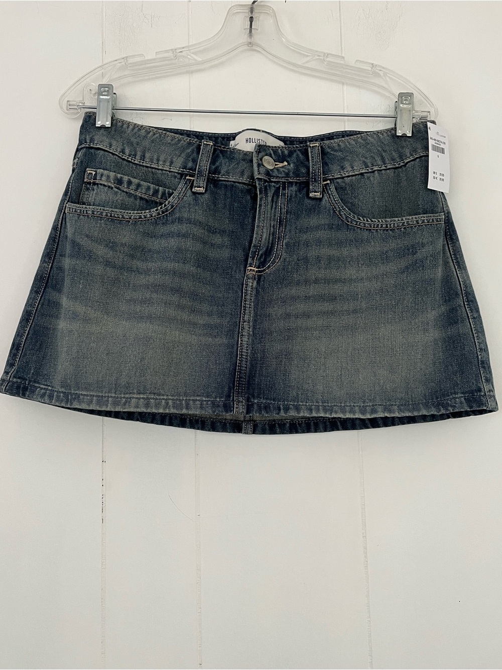 NEW Hollister Washed Denim Mini Skirt SKORT Size 6 New with Tags